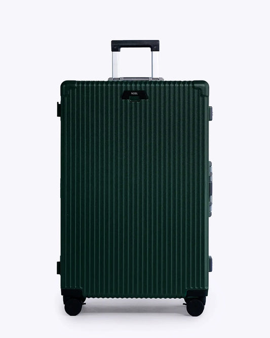 Check-In: All-In-One 28" — Voyager Elite